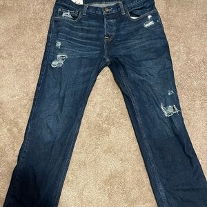 Hollister men blue jeans straight fit size 33x 32.